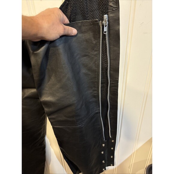 Vintage Genuine Leather Black Motorcycle Chaps Mens XL Extra Large Great Shape - Picture 12 of 15